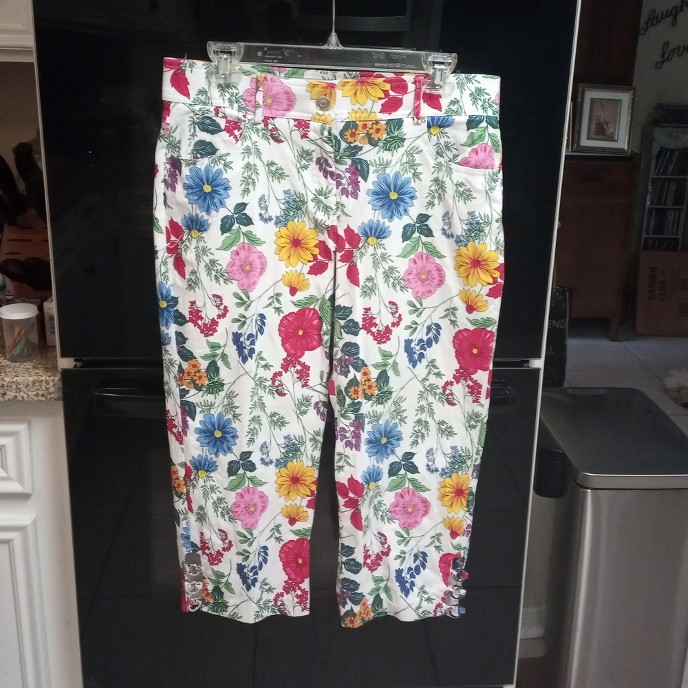 Cropped Pants